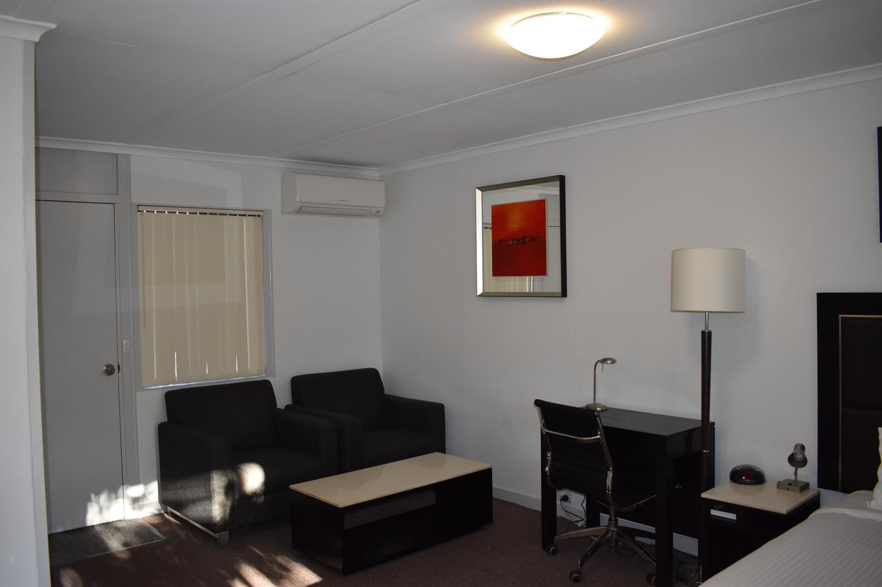 Peterborough Roundhouse Motel المظهر الخارجي الصورة